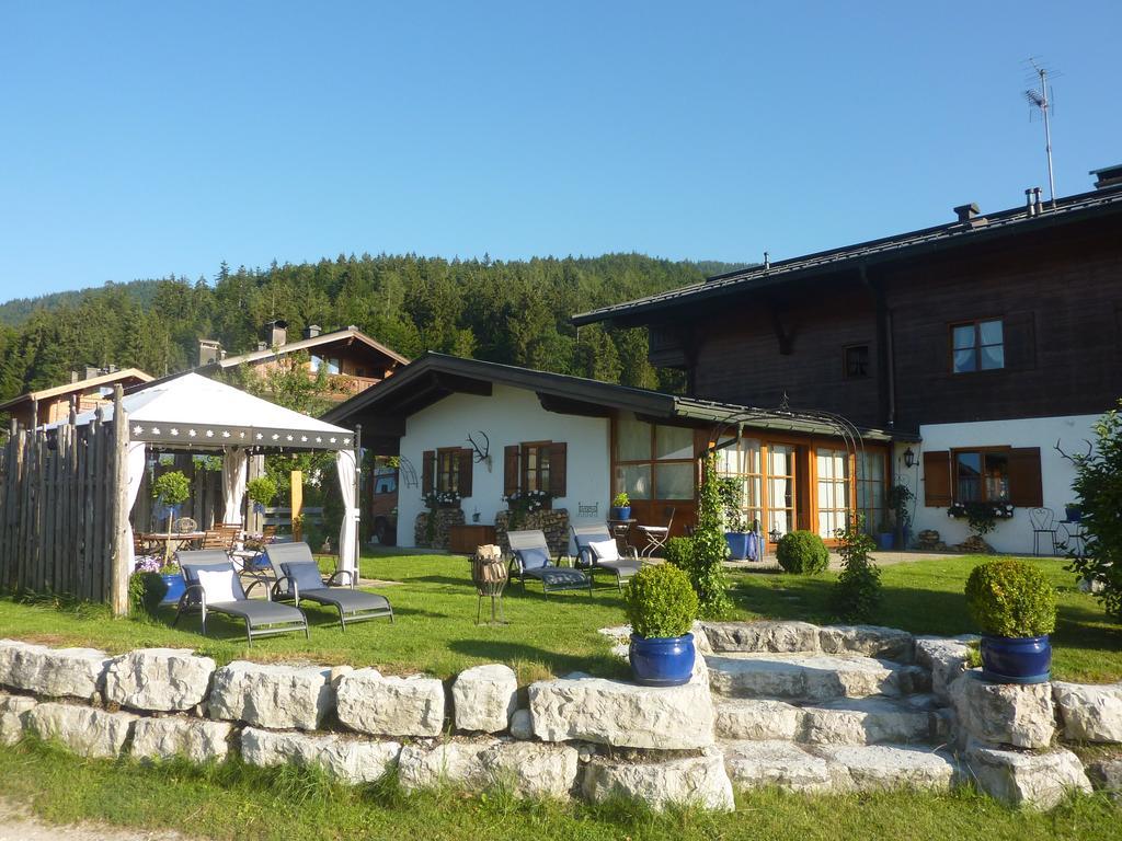 Gaestehaus Schoenfeld Reit im Winkl Exteriör bild